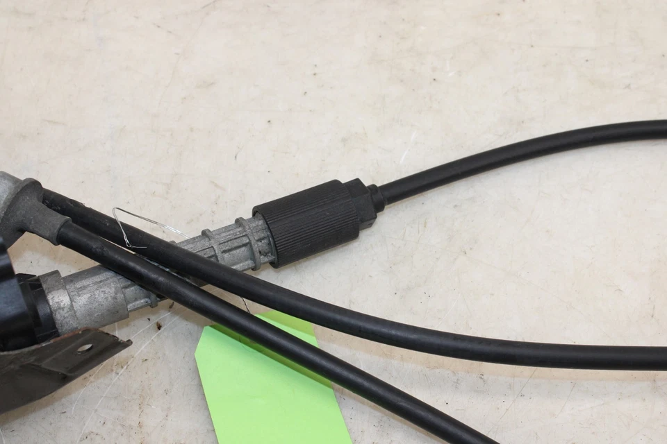 Cadillac CTS 2017 cable de freno de estacionamiento/actuador 23369727 OEM JB124 Foto 3 de 4