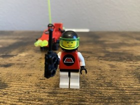 Vintage LEGO Space M-TRON 6811 PULSAR CHARGER w/instructions 1990