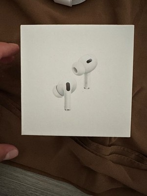 Apple Pro 2. Generation Links Rechts Pods mit Wireless Charging Case