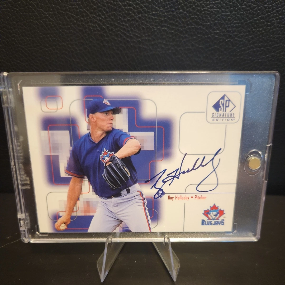 Roy Halladay Autographed Baseball Sports Trading Cards