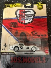 PREMIUM CAR CULTURE FERRARI 250 GTO VINTAGE RACING Hot Wheels 1:64