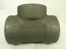 188787 Old-Stock; Industry Std 5P504 Reducing Tee 1-1/2"x1-1/2"x1/2"NPT 300PSI