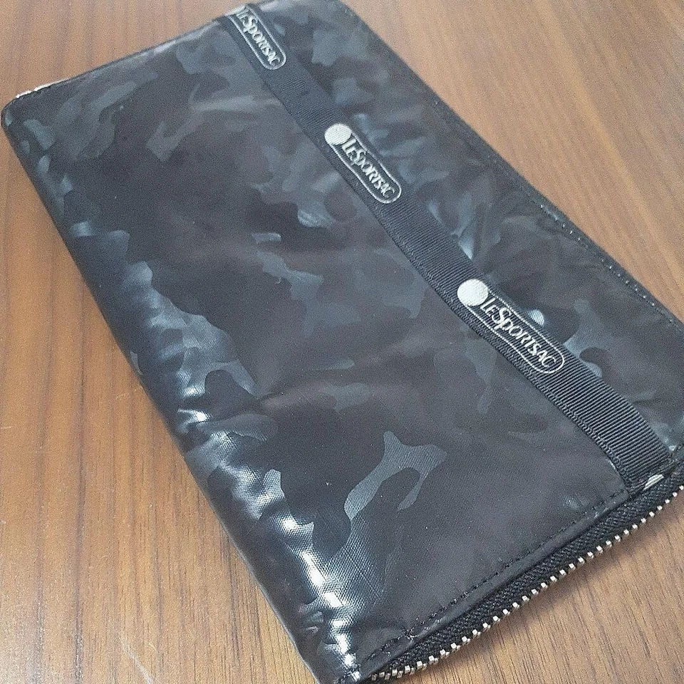 Estuche para tarjetas de monedas Lesportsac billetera larga negra de Japón Foto 4 de 4