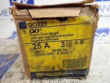 1 NEW From Case QO325 Square D QO Plug in 3 pole 25 amp 240v Breaker