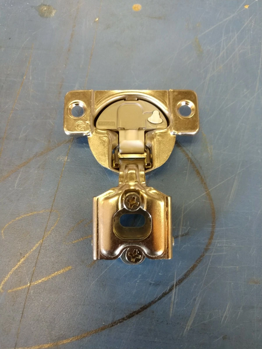 Grass Hinges Matttroy