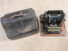 Oliver No 5 Standard Visible Writer Vtg Batwing Typewriter w Case, Pencil Holder thumbnail