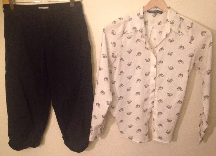 MUJER 0 Vince. Pantalones negros Foto 2 de 4