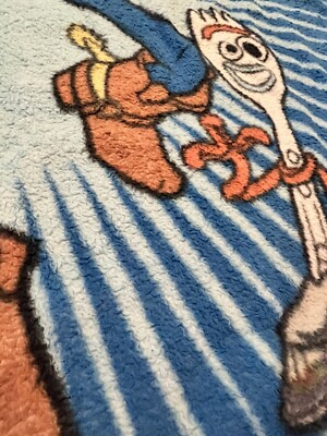 Disney Pixar Toy Story 4 Takin' Action Woody Forky Buzz Blanket AS