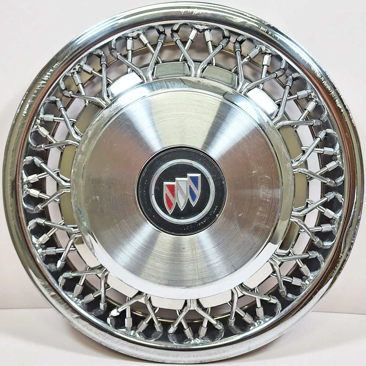 Buick hubcaps 15 inch online