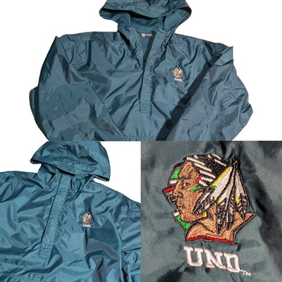 #ad 👀🔥 RARE Vtg North Dakota Fighting Sioux UND XL Light Jacket DEFUNCT LOGO Hood $80.00