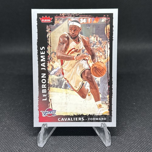 LeBron James #23 2008 Fleer card