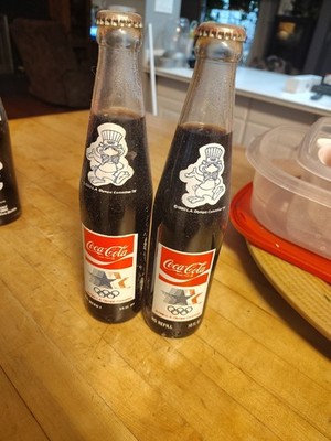 Vintage 1980 Coca-Cola LA XXIII OLYMPIC  Bottle Sealed Full 10oz A Lot Of 2