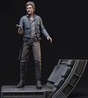 Resin Space Explorer Male w/ Blaster & Spaceship Cockpit unassembled Unpainted