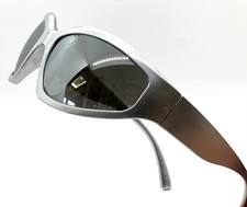 Fashion Sunglasses Retro Style Street Wear UV 400 Protection Wrap Around Silver