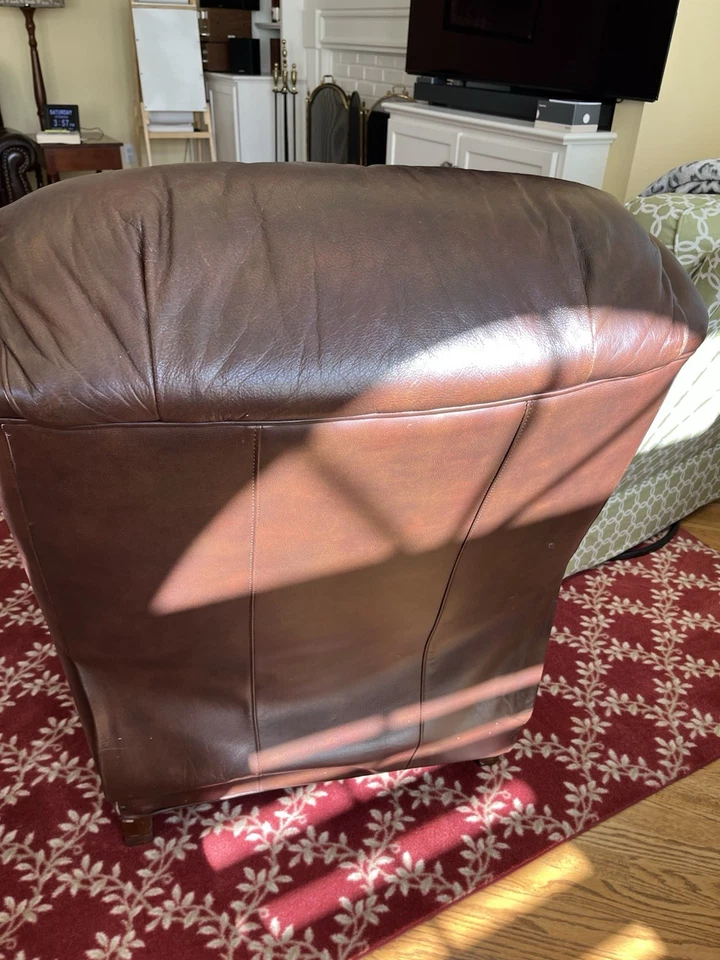 Reclinável de couro genuíno usado - Imagem 2 de 2