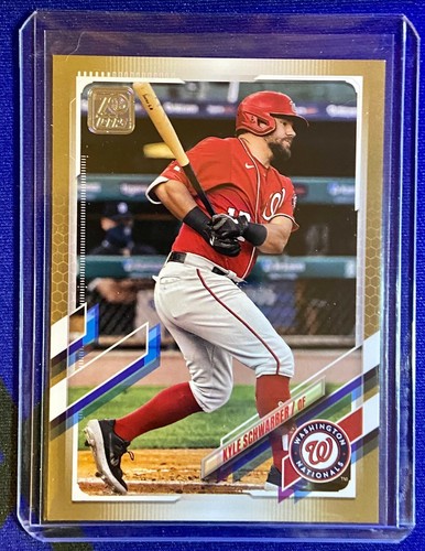 2021 Topps Series Two Base Gold /2021 Kyle Schwarber #473 - Bild 2 von 3