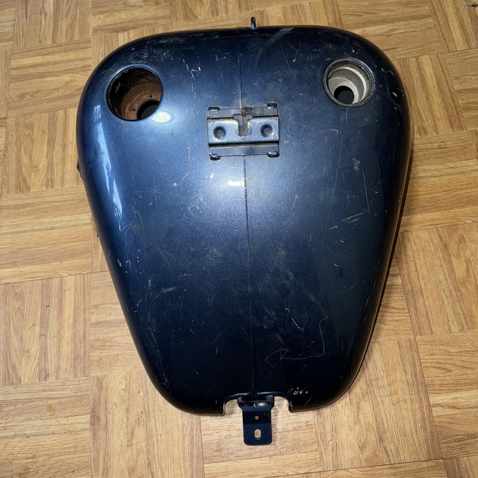 2003 Harley Davidson 100th anniversary softail Fuel Tank fatboy 2000