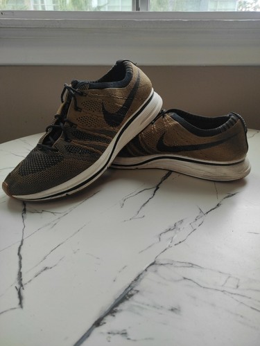 flyknit trainer beige