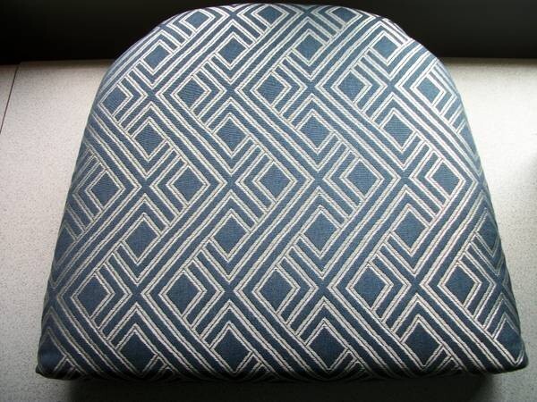 HDC Patio BISTRO chair cushions. ---BRAND NEW--- SUNBRELLA Blue/Silver SET OF 4