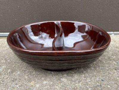 Vintage Marcrest Stoneware Daisy Dot Brown Divided Serving Dish Bowl Oven-Proof