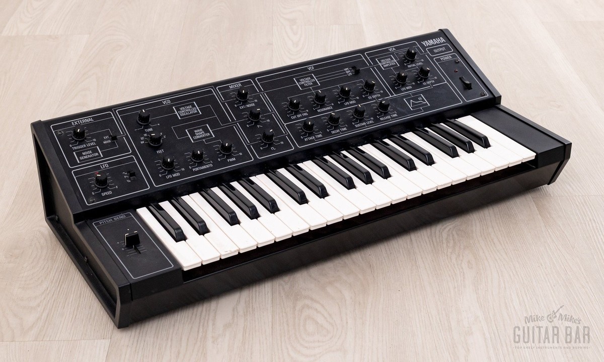 1980s Yamaha CS-5 Vintage Monophonic Analog Synthesizer, Serviced 