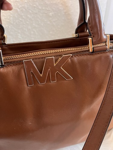 Michael Kors medium Soft Leather Satchel Bag - Picture 8 of 18