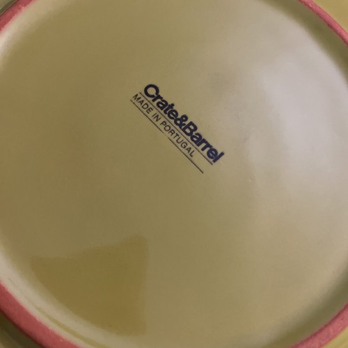 2 Crate & Barrel Portugal 8.5" Ruffled Salad Plates Avocado Green Brown Edge - Picture 6 of 7