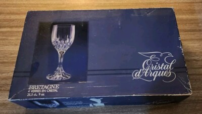 NEW Set Of 4 in Box Cristal d'Arques  BRETAGNE Cut Crystal Wine 9 oz Glasses 