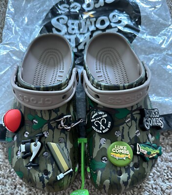 Luke Combs X Cross Classic Clogs M5/W7 includes Jibbitz Charms