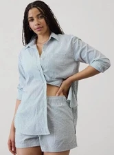 Athleta NWT Women's Midday Relaxed Shirt  Small  Color Trillium Strip