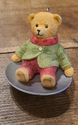 Hallmark WENDY WHOOSH Christmas Ornament Hollyday Hill Snow Cub Club 2nd series