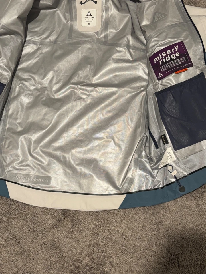 Chaqueta Nike ACG 'Misery Ridge' Storm-FIT ADV GORE-TEX Phantom Azul Ahumado Talla S Foto 4 de 4