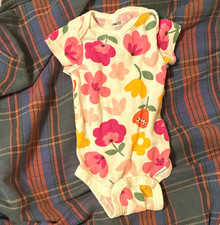 One-Piece Bodysuit Floral White/Pink/Yellow/Green 0-3M