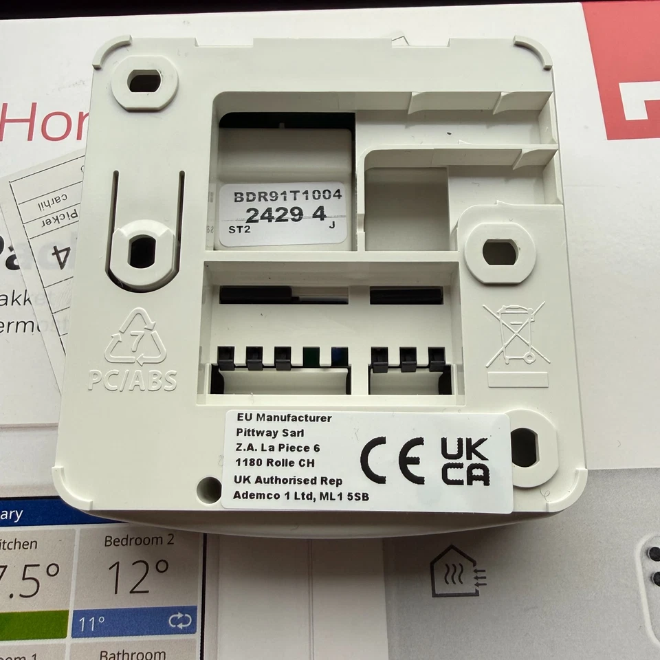 HONEYWELL BDR91T1004 BDR91 Wireless Relay Module from Evohome Thermostat Pack - Image 2 of 4