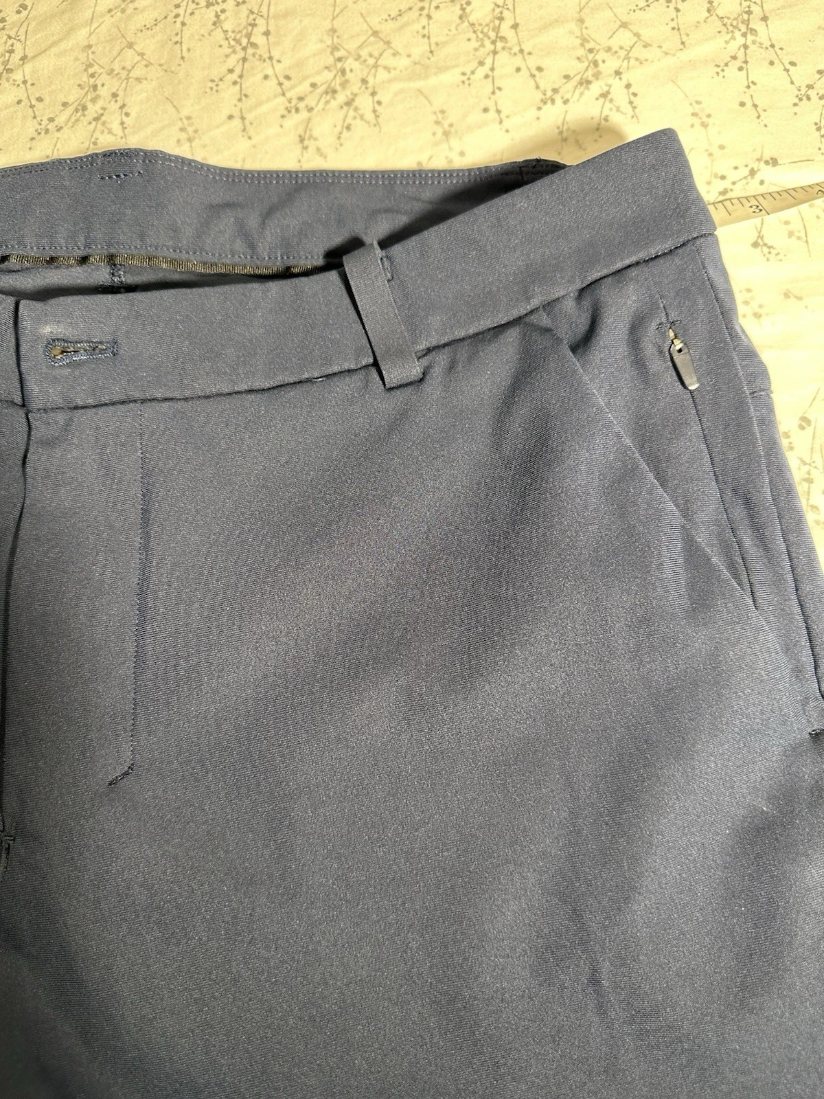 💼 LULULEMON Commission Pants 34x32 | Navy | Warpstreme | NWOT | Ultimate
Opens in a new window or t