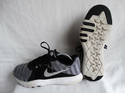 Nike W Flex Trainer 8 Print Laufschuhe EU 39 US 8 Sneaker schwarz 924342-002