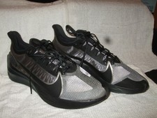 nike zoom gravity black ghost green