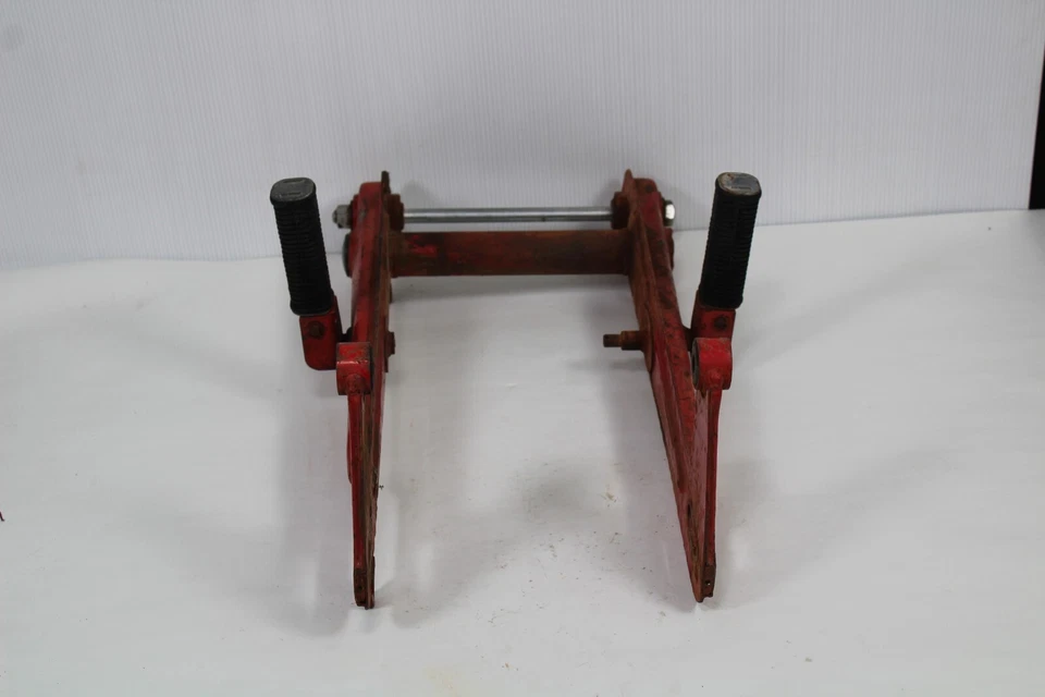 Honda CA160 1966 Touring basculante 52100-215-000 P3980 Foto 3 de 4