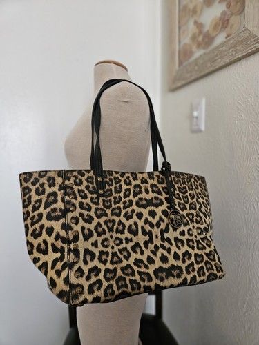 Jessica Simpson Leopard Neverfull studded Shoulder Bag Women Faux Leather EUC - Picture 3 of 7