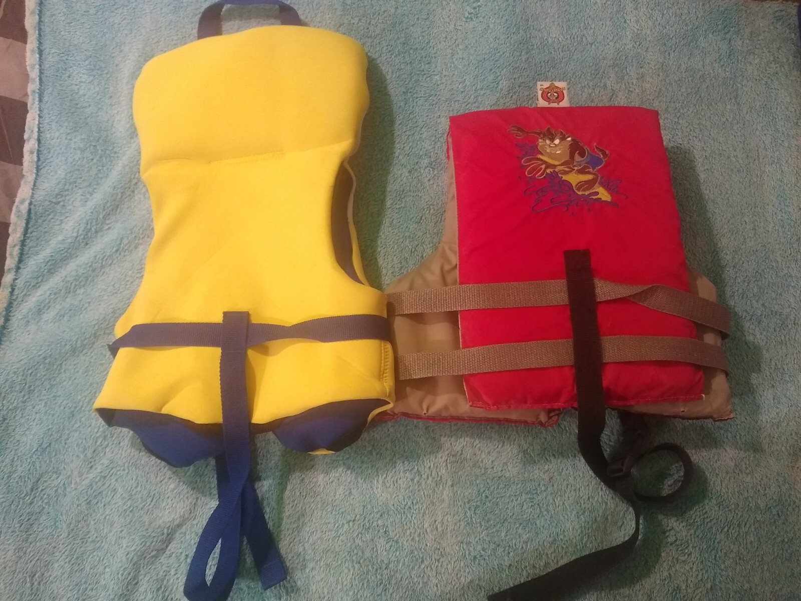 2pc Lot Life Jacket Vest Floatation Device Infant Child O'Brien Sterns Taz Devil