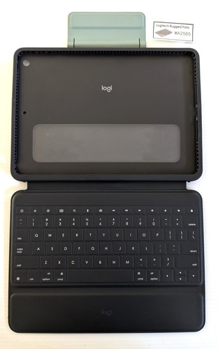 Logitech Rugged Folio Keyboard Cover for iPad 7th, 8th and 9th gen (Lot#A2565) - Picture 2 of 3