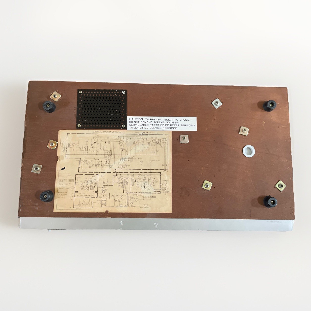 Soundesign 4410 8-Track Tape AM/FM Stereo Receiver READ DESCRIPTION