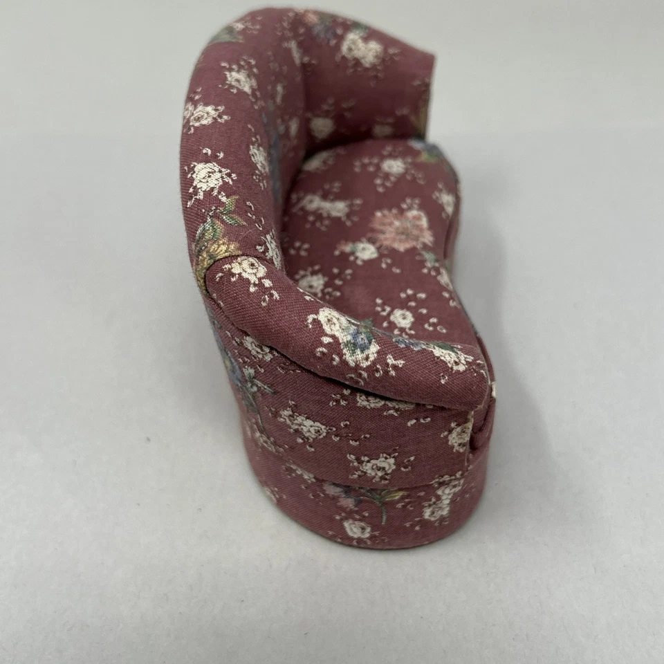 Dollhouse Miniature BESPAQ Mauve Rose Floral Sofa & Matching Chair 1:12 Scale - Image 4 of 4