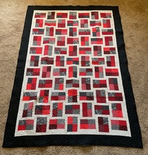 Geometric Red, Black, White Quilt 46 x70 Machine Pieced Quilted, Very Nice