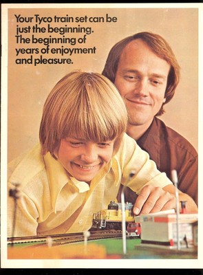 1975 TYCO TRAIN CATALOG VERY GOOD TO FINE 8X10''