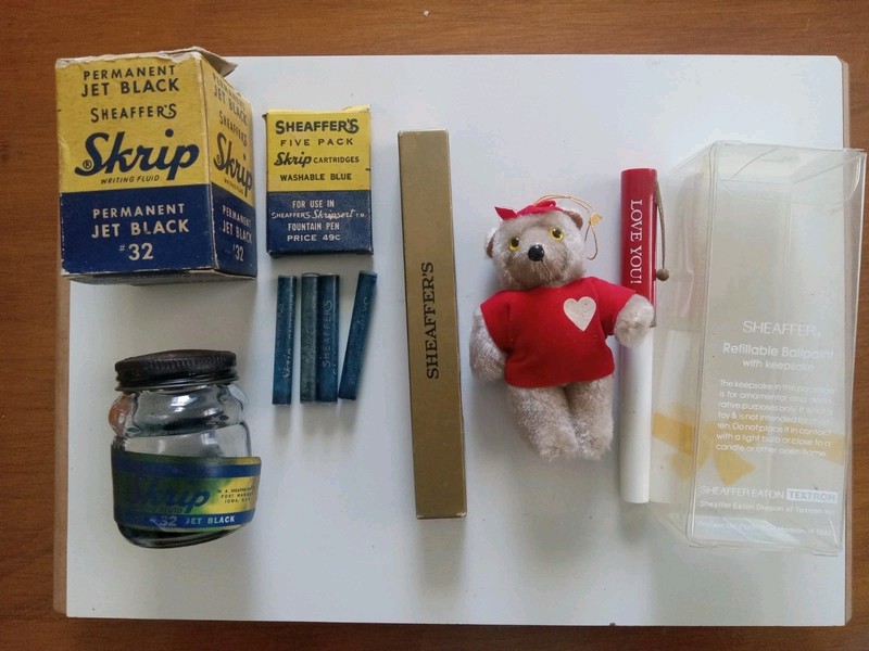 Lot of Sheaffer Pen Items, Skrip Box & Jar, Cartridges, Bear, Fort Madison, Iowa