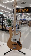Basso elettrico FENDER JAPAN HERITAGE ANNI 70 JAZZ BASS usato dal Giappone