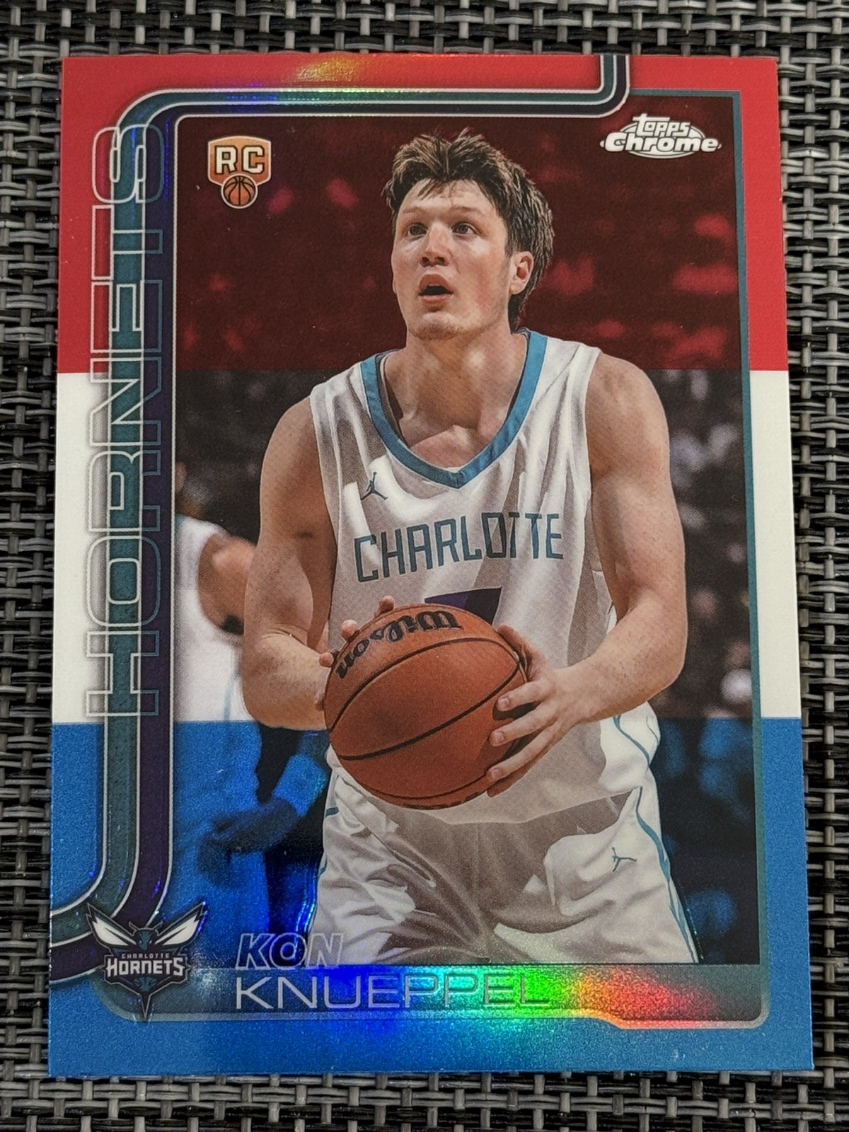 2025-26 Topps Chrome Kon Knueppel RC Red White Blue Refractor #254 Hornets