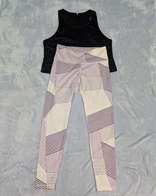 Womens Large 2pc Activewear Bundle Tank Geometric Striped Leggings Athleisure
