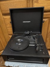 Crosley CR8017A-BK Voyager Vintage Black Portable Turntable Tested And Working